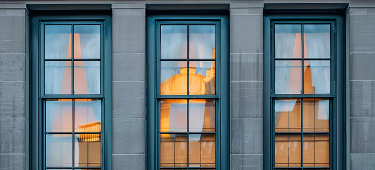 Architectural Window Installation in Quebec City, QC