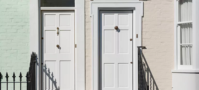 Mirror Closet Door Repair in Quebec City, Quebec