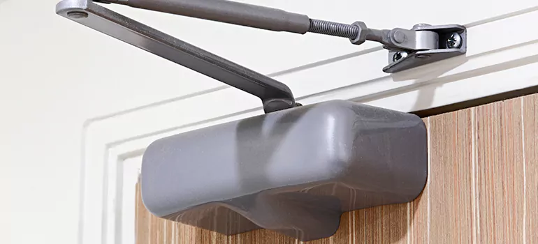 Garage Door Openers For Low Ceilings in Quebec City, QC