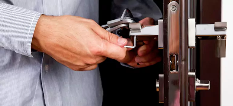 Local Multi Point Door Installation Experts in Quebec City, QC