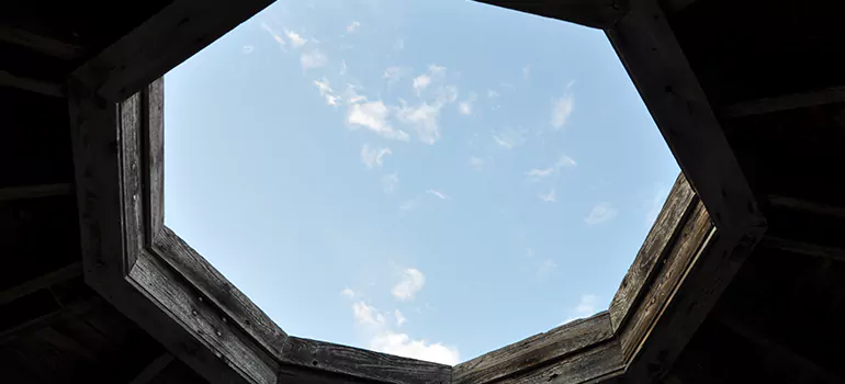 Octagon Window Installation Contractors in Quebec City, Quebec