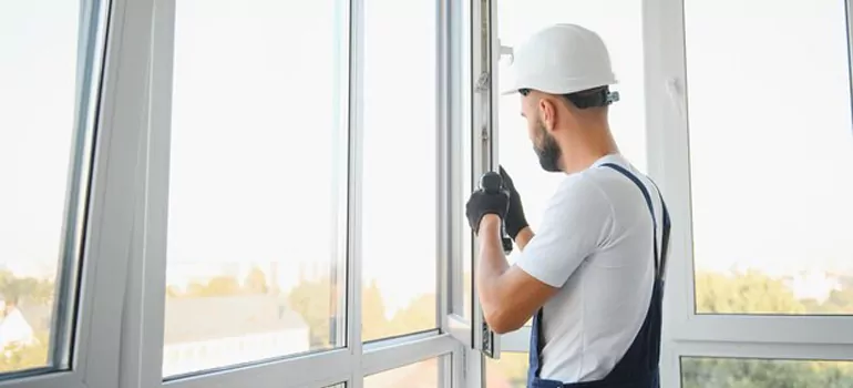 Lever Windows Installation Cost in Quebec City, QC