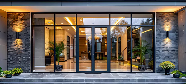 Aluminum Storefront Door Repair in Quebec City, QC