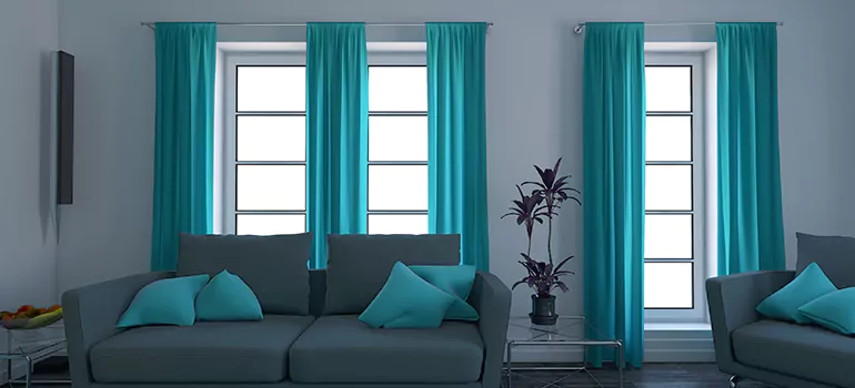 Tempered Sidelights Glass Panel Repair in Quebec City, QC