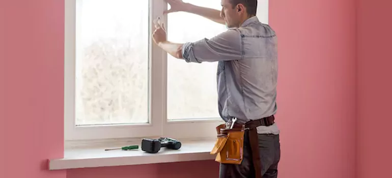 Old Window Handle Replacement in Quebec City, QC