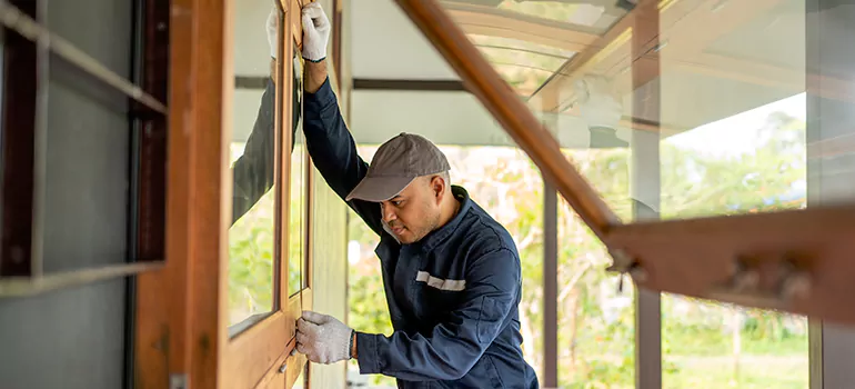 Wooden Sash Window Restoration in Quebec City, QC